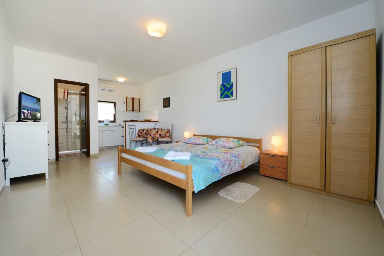 Beautiful Apartments First Row To The Sea Poreč Dış mekan fotoğraf